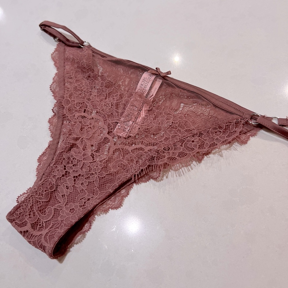 Victoria’s Secret Dream Angels Itsy Panty